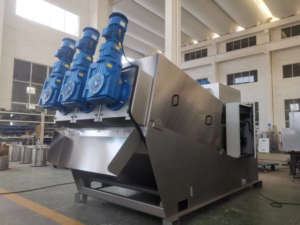 Sludge Dewatering Machine | Wastewater Treatment Plants Sludge ...