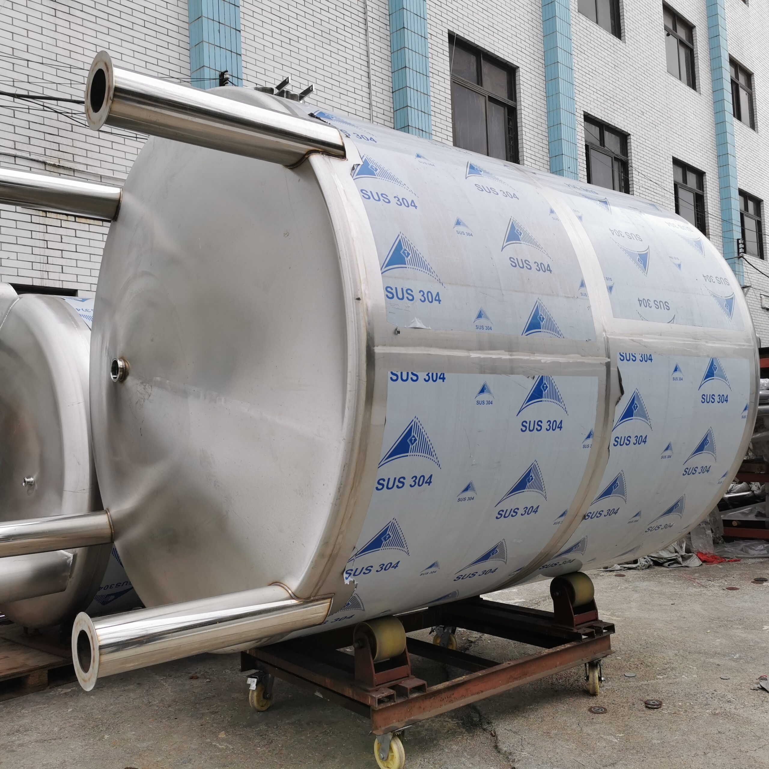 1702985479 stainless steel water tank storage 4 scaled