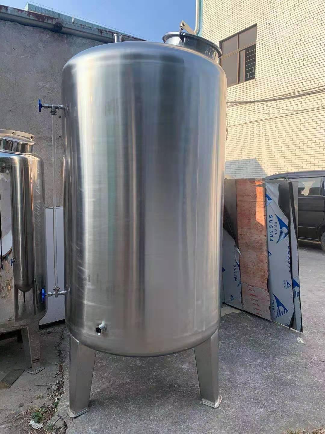 1704196308 water tank 10