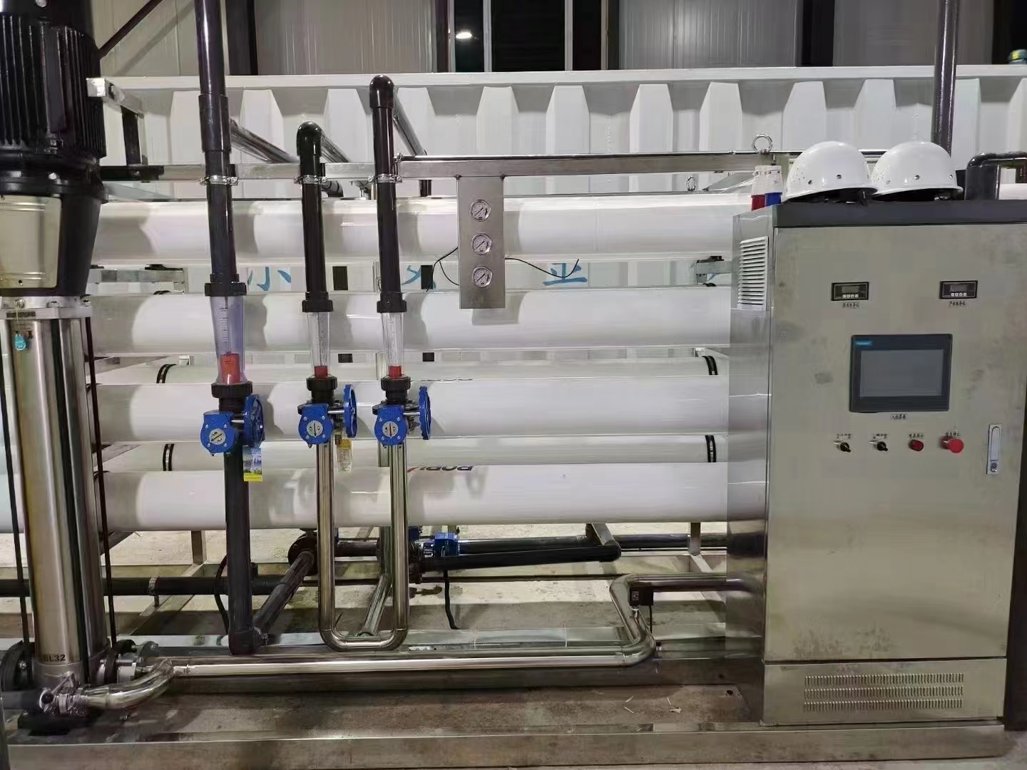 1704363605 30T reverse osmosis FRP equipment 2