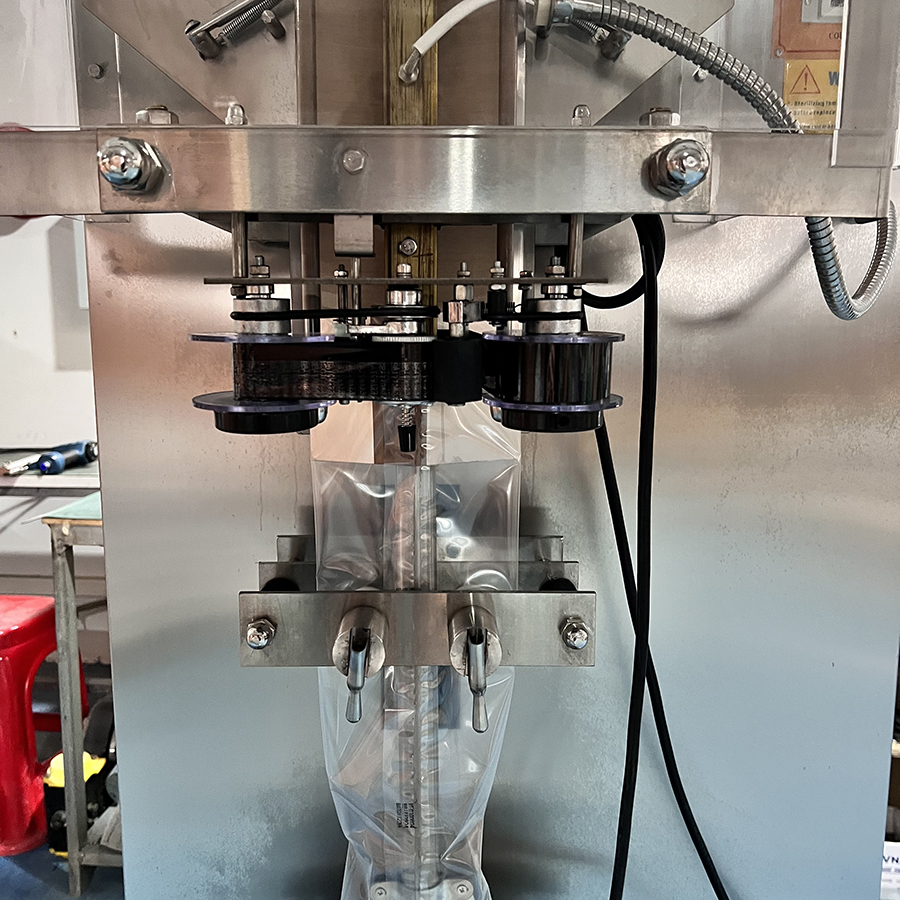 1704964454 bagger Machine