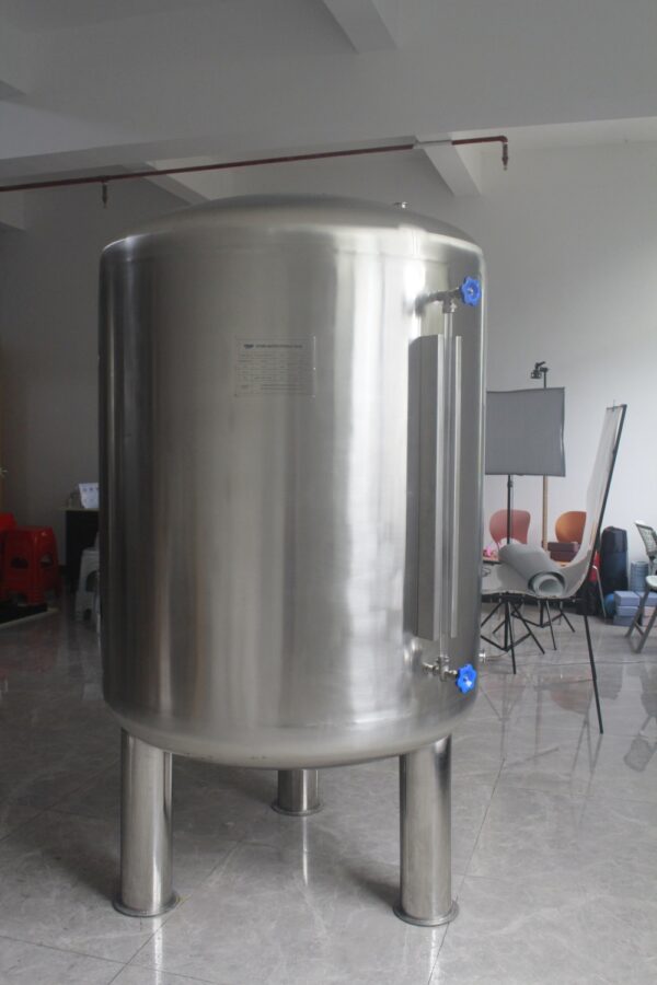 5000L Customized Heat Insulation Materials Stainless Steel Water Storage Tank  Double Jacket Water Tank - Image 4