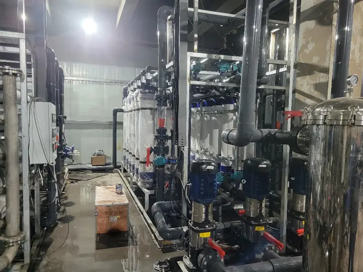 Malaysia 2000 T/D UF + RO plant — skid and piping overview