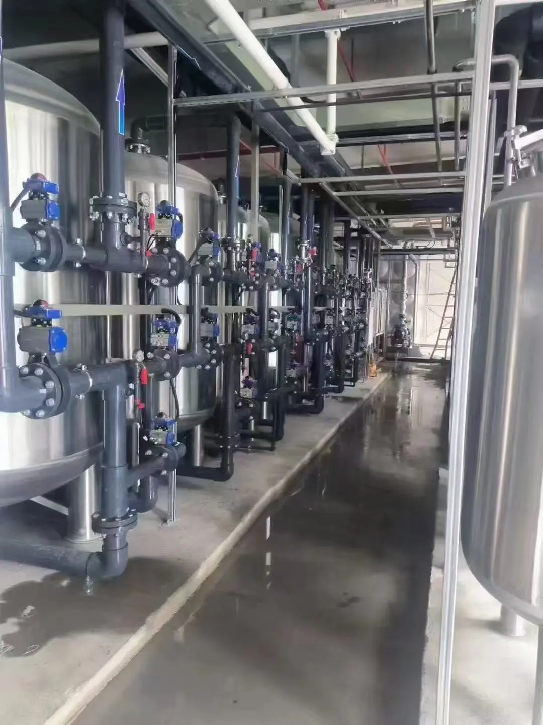 Pressure test and flushing of pretreatment line prior to RO startup