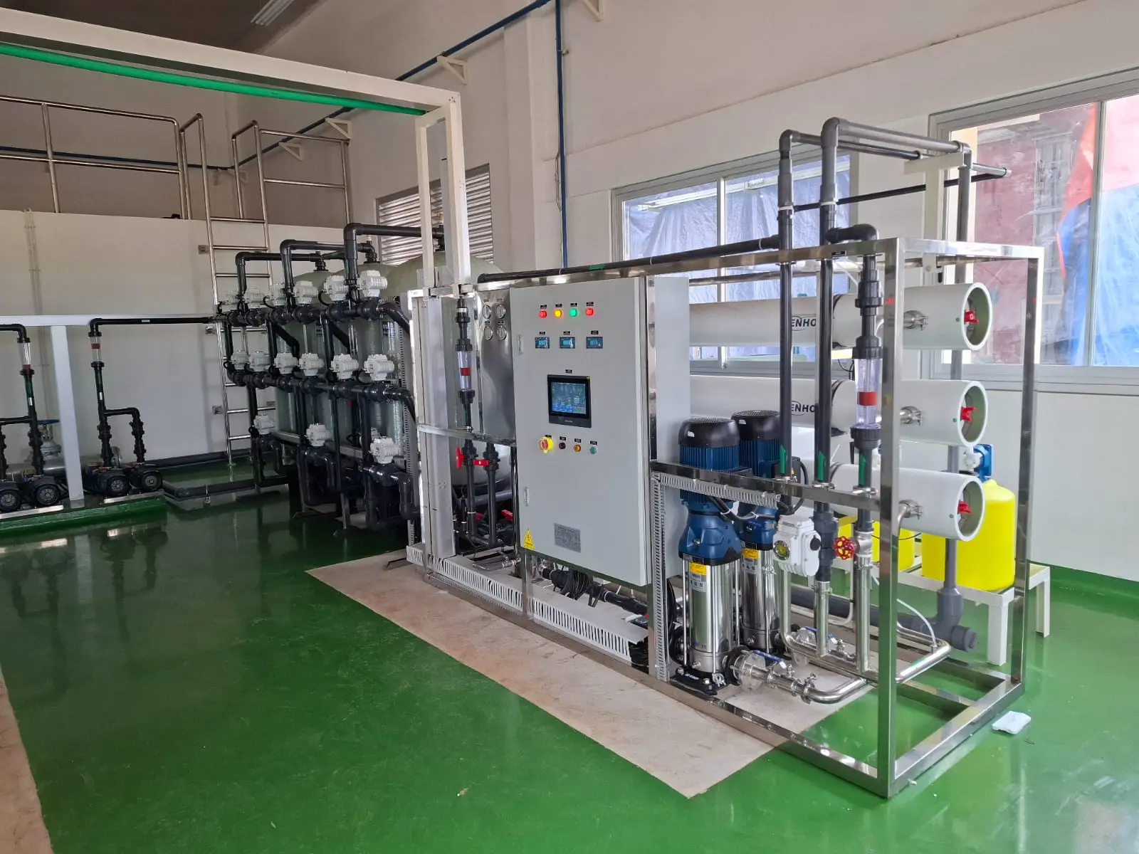 Controls panel and instrument loop checks during commissioning